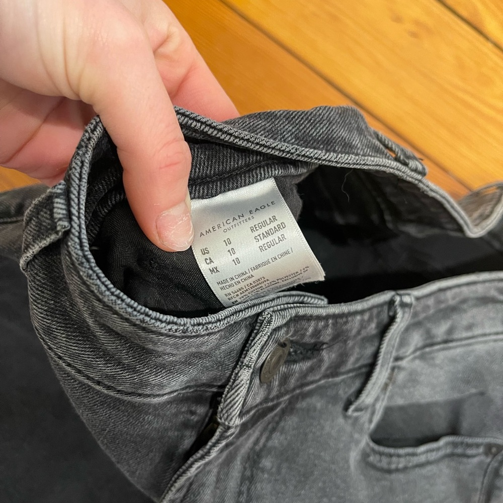 american eagle mom jeans - Picture 3 of 5